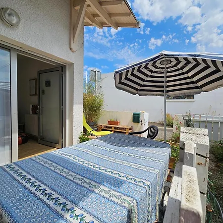 Cosy Avec Cour, Proche Ocean Et Commerces - Fr-1-476-226 * La Faute-sur-Mer