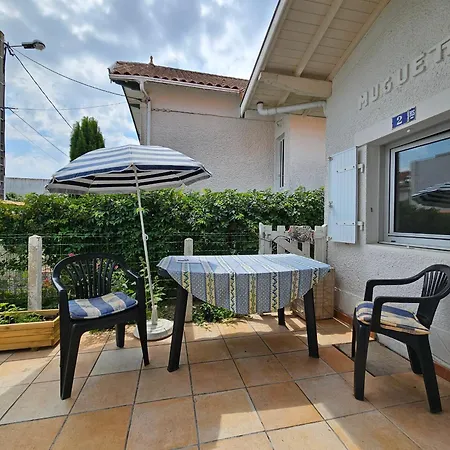 Apartamento Cosy Avec Cour, Proche Ocean Et Commerces - Fr-1-476-226
